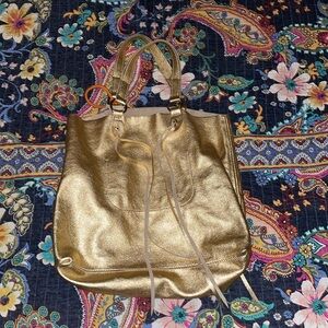 Marlon gold leather bag